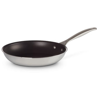 Le Creuset Signature Stainless Steel shallow non-stick frying pan 26 cm - Buy now on ShopDecor - Discover the best products by LECREUSET design