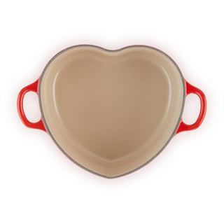 Le Creuset cast iron heart casserole with heart shaped knob diam. 20 cm. - Buy now on ShopDecor - Discover the best products by LECREUSET design