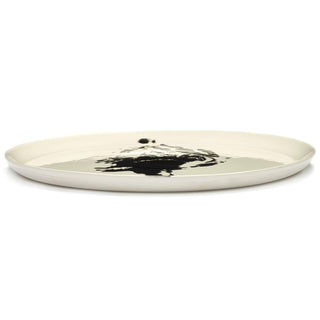 Serax Feast serving plate diam. 35 cm. white - artichoke black - Buy now on ShopDecor - Discover the best products by SERAX design