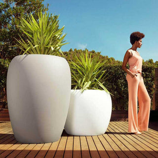 Vondom Blow vase h.120 cm polyethylene by Stefano Giovannoni - Buy now on ShopDecor - Discover the best products by VONDOM design